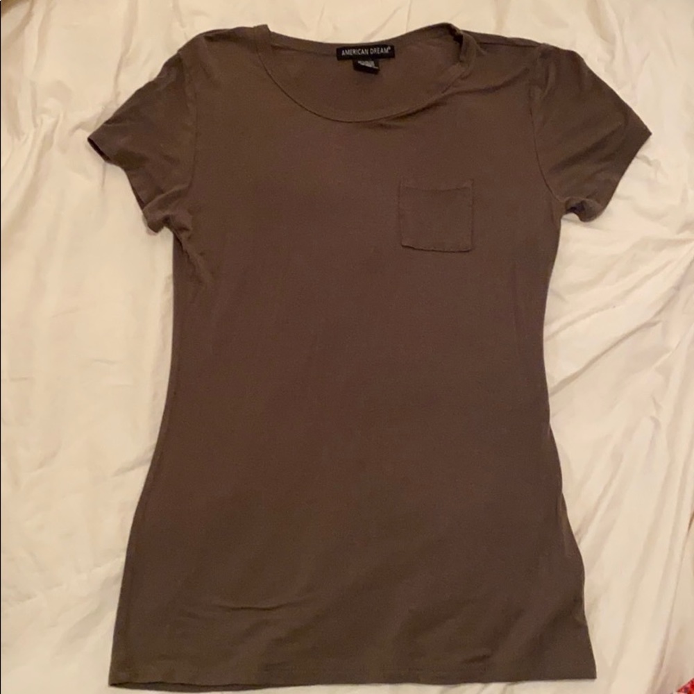 olive green basic tee